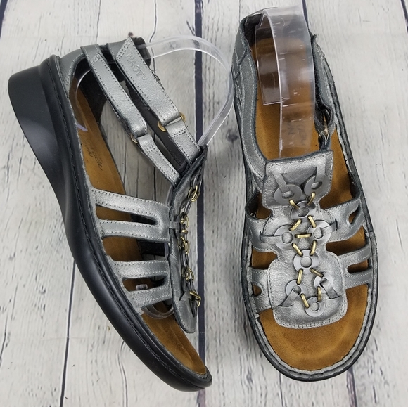 Naot Womens Trovador Wedge Sandal Naot Womens Trovador Wedge Sandal